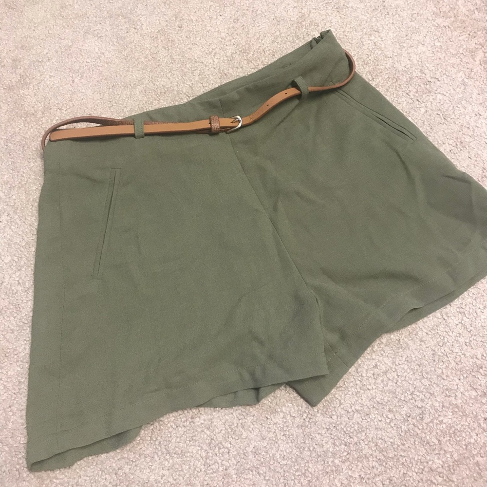 High waisted olive green shorts